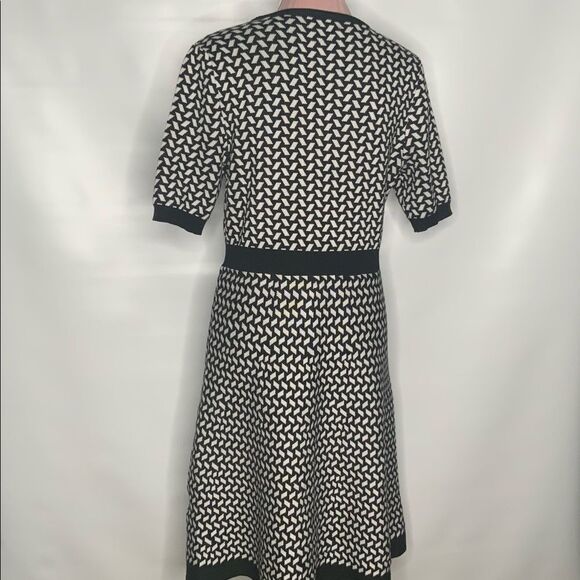 DKNY knit dress.‎ - Picture 9 of 11